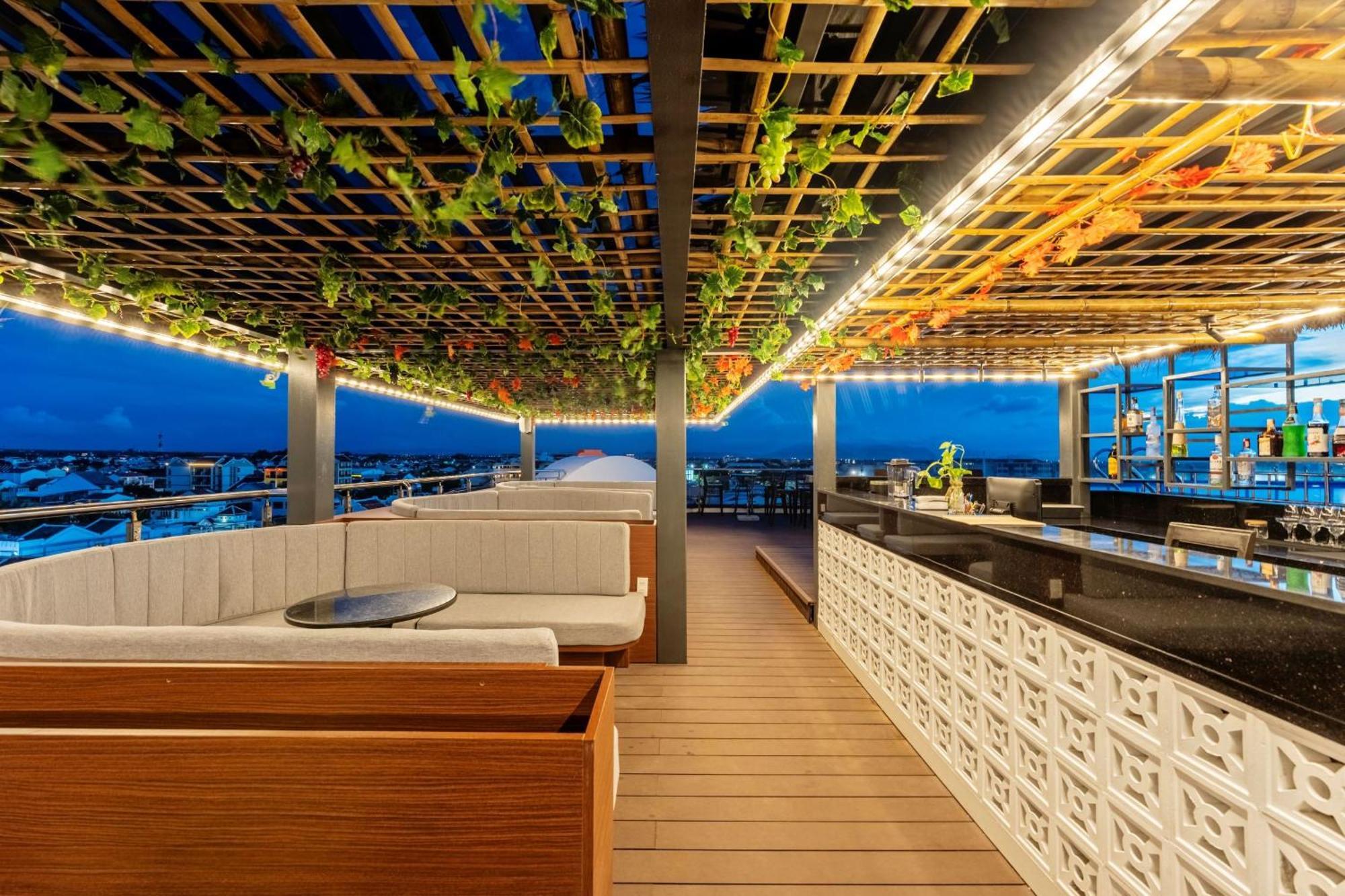 Qualia De Hotel Hoi An - Rooftop Bar City View Εξωτερικό φωτογραφία
